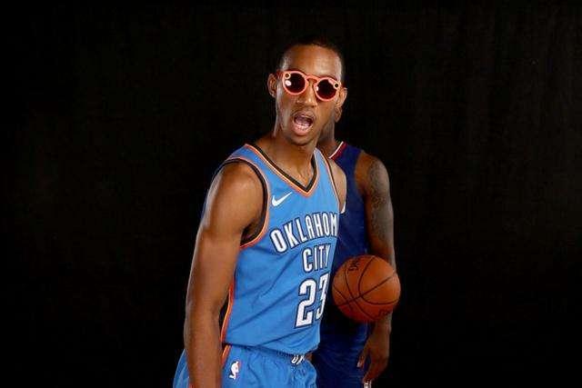 天津方形运动中心致歉张镇麟：深感愧疚与自责