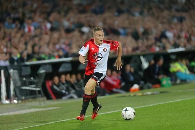 沈梓捷21+7托多罗23+11 深圳大胜宁波止3连败