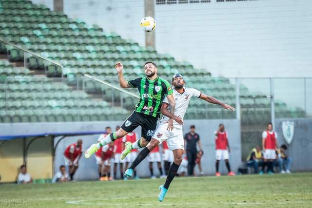 42支队伍澧水竞渡 2026湖南省龙舟超级联赛选拔赛慈利站收官